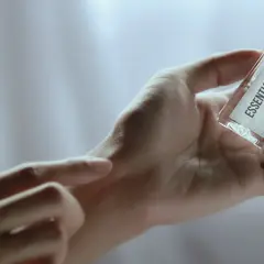 Ile to 100 ml oleju? Przelicznik popularnych objętości w prosty sposób