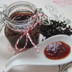 Aronia – jakie przepisy wypróbować z tymi owocami? Sprawdź najlepsze pomysły