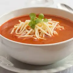 Zupa pomidorowa kalorie - ile kcal ma zupa pomidorowa z makaronem