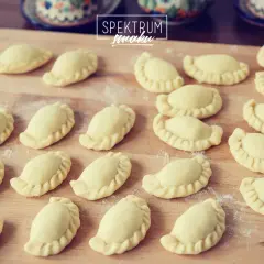 Sekret idealnych pierogów bezglutenowych: Przepis krok po kroku