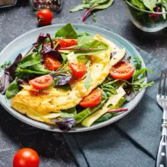Kalorie w omlet z 3 jajek: Zaskakująco niski lub wysoki wynik?