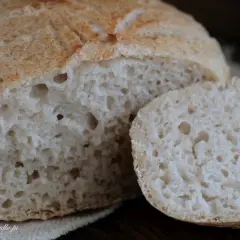 Chleb bezglutenowy na zakwasie: Od zakwasu po idealny bochenek