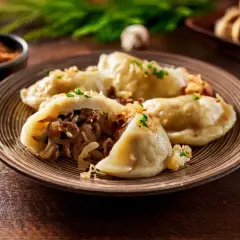 Farsz do pierogów z kapusty i grzybów: przepis babci na idealny!