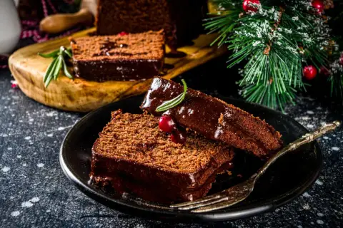 Piernik z pomidora? Odkryj sekret wilgotności i korzennego smaku!
