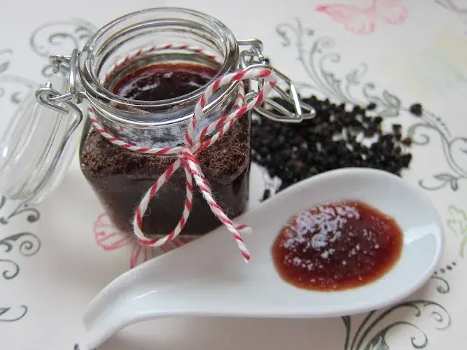Aronia – jakie przepisy wypróbować z tymi owocami? Sprawdź najlepsze pomysły