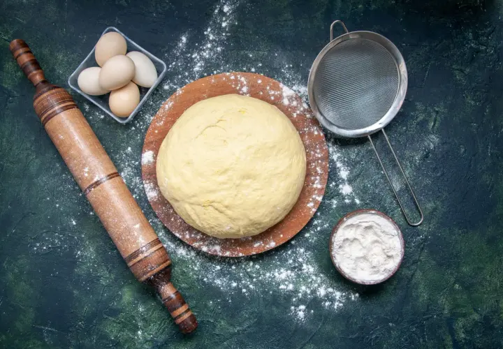 Idealny przepis na ciasto do pizzy - jak je zrobić?