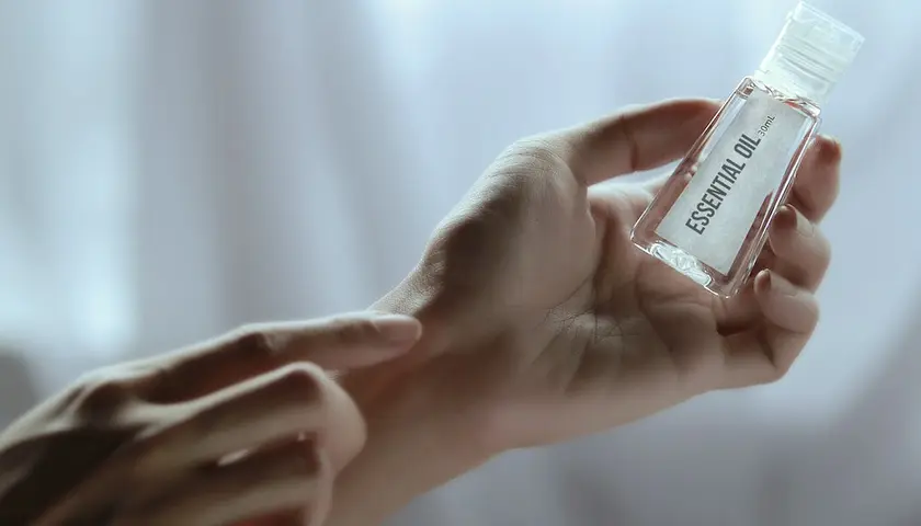 Ile to 100 ml oleju? Przelicznik popularnych objętości w prosty sposób