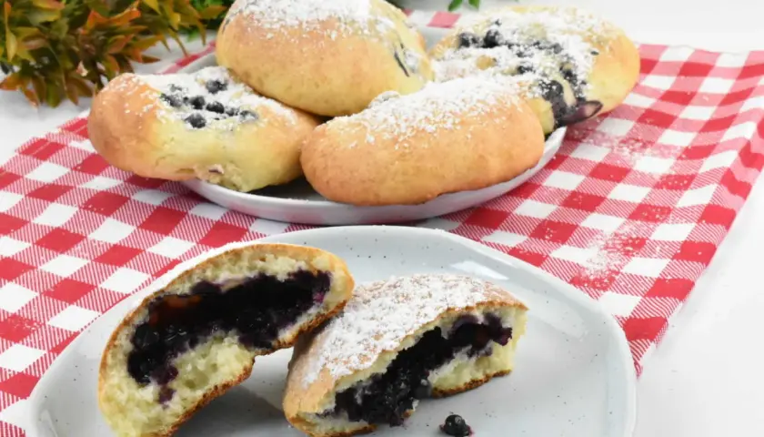 Ekspresowe jagodzianki bez drożdży: Przepis i triki mistrza