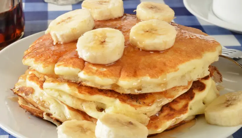Bezglutenowe placki bananowe: Puszyste, zdrowe, przepis i sekrety
