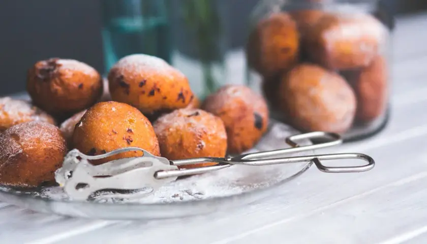 Pączki bez glutenu: Puszyste jak chmurka? Przepis i gdzie kupić!
