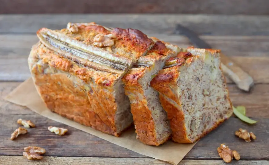 Chlebek bananowy bez jajek: puszysty i bez zakalca. Mój przepis!