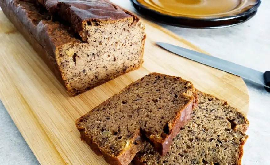 Bezglutenowy chleb bananowy: wilgotny, bez zakalca sprawdzony przepis