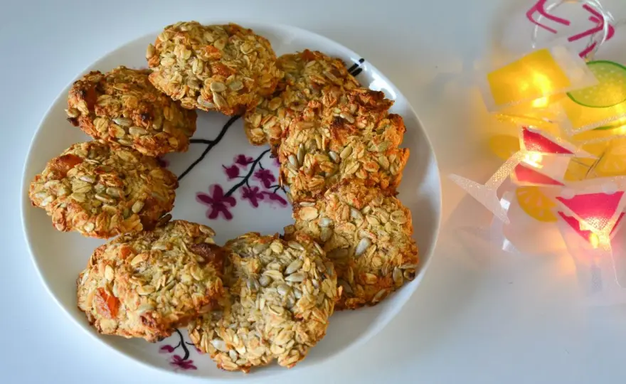 Ciastka bez glutenu i laktozy: 3 przepisy + sekrety udanych wypieków
