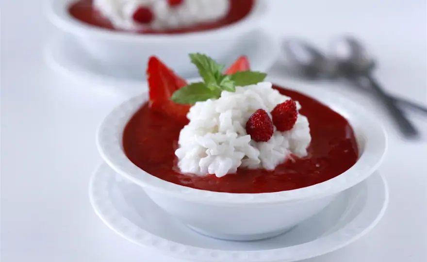 Śniadania, obiady, desery: Przepisy bez glutenu i laktozy, które pokochasz!