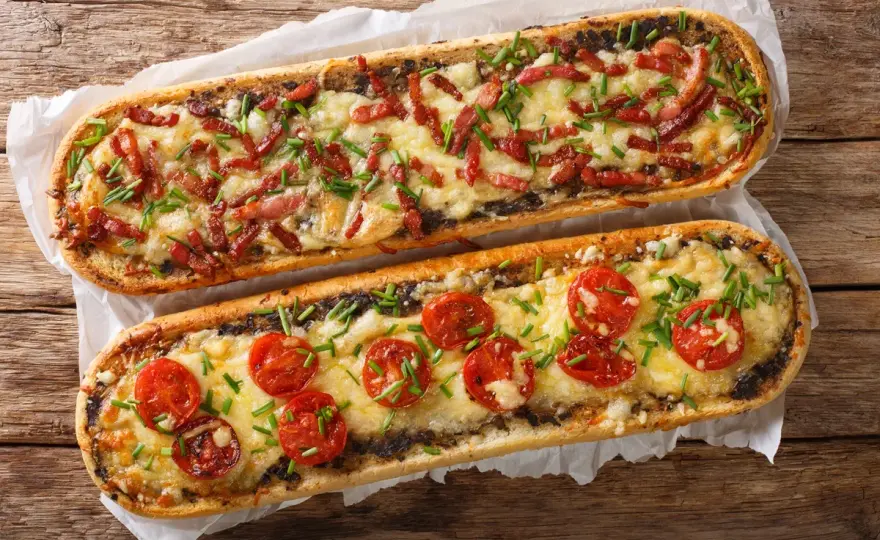 Ile kalorii ma zapiekanka z pieczarkami? Zaskakujące fakty o kaloriach