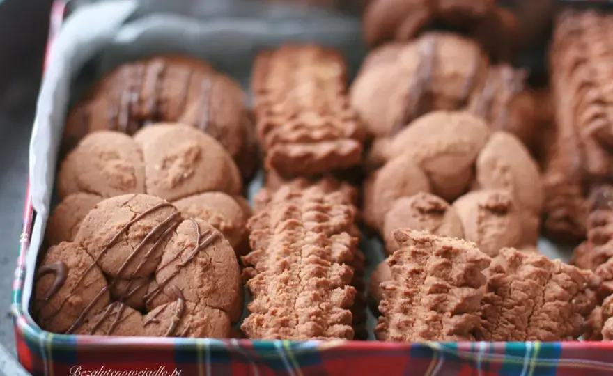 Ciastka kruche bezglutenowe: Mój przepis na perfekcję i zero wpadek