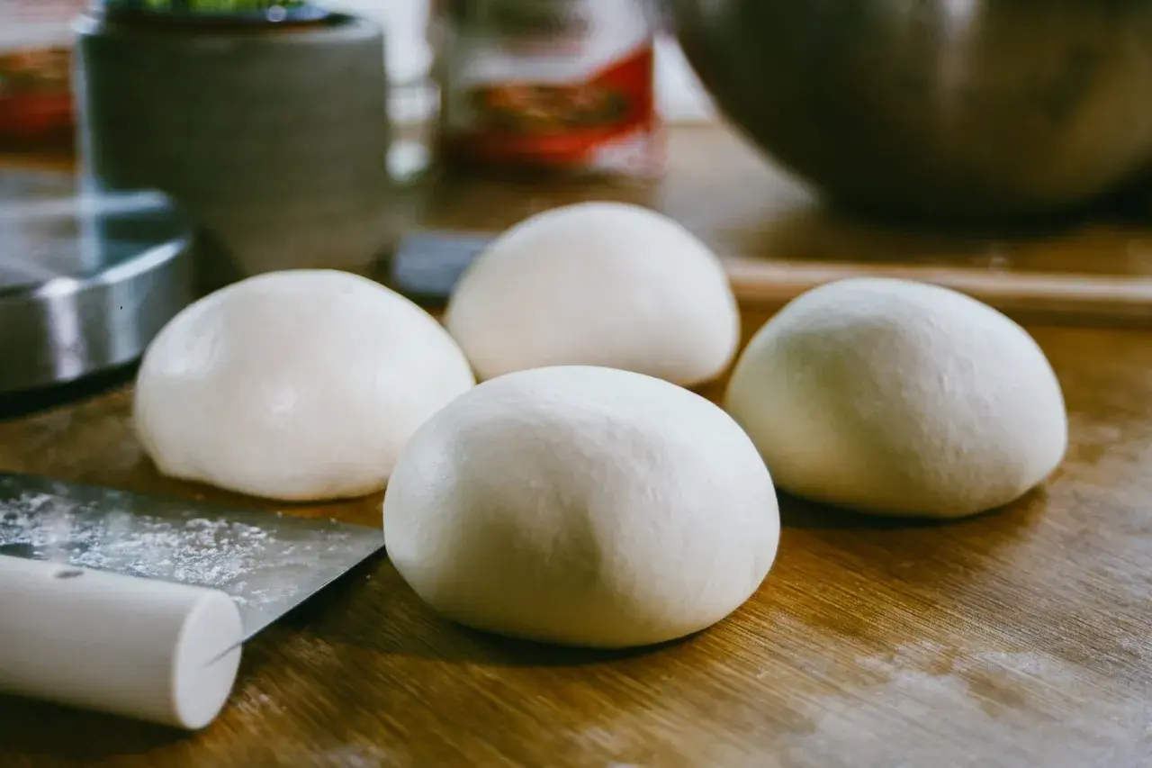  Mrożenie ciasta na pizzę - czy można i jak bezpiecznie to zrobić?