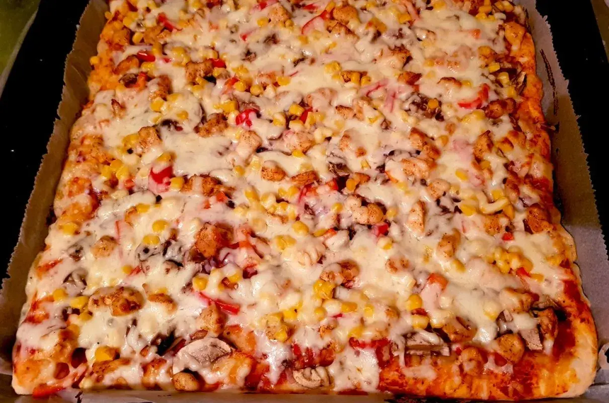 Szybkie ciasto bez drożdży: Pizza, bułki, placki bez czekania!