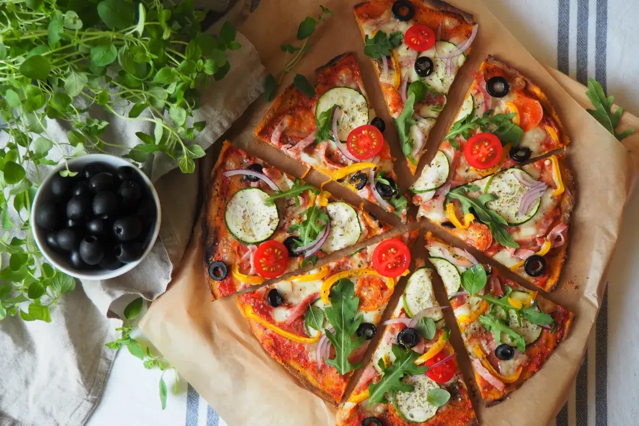 różne dodatki do pizzy z batata
