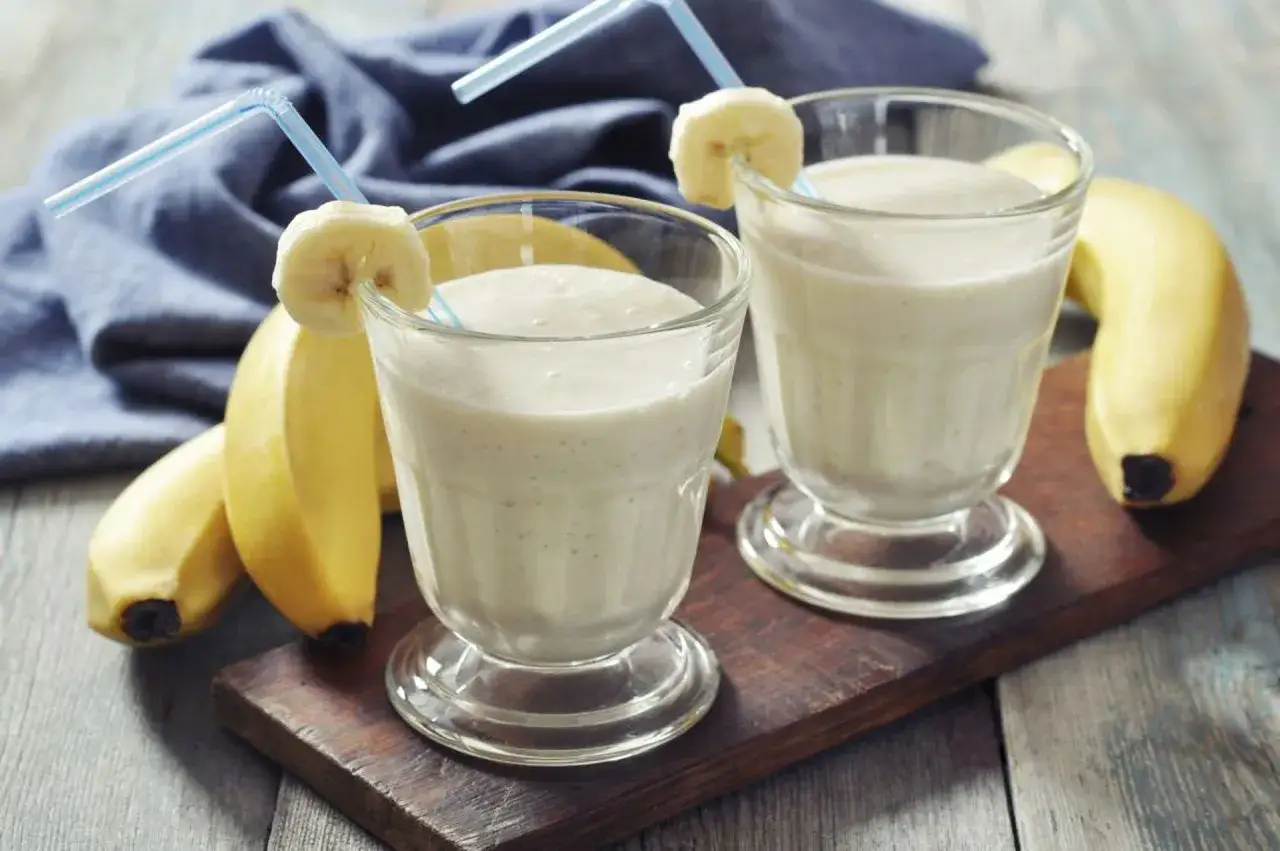 Zdjęcie Shake proteinowy przed czy po treningu - co wybrać dla lepszych efektów?